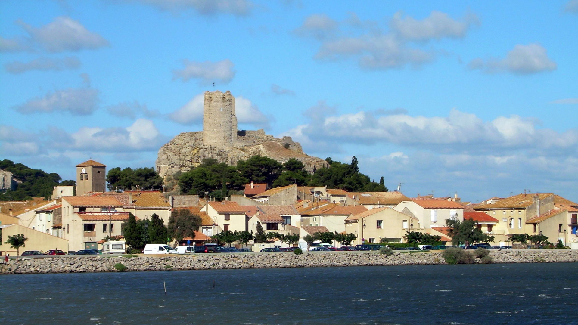 Conciergerie de la Clape - La tour de Gruissan